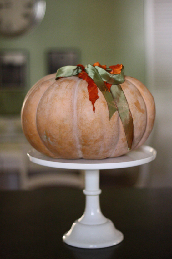 peach-pumpkin-on-pedstal-in-kitchen-2